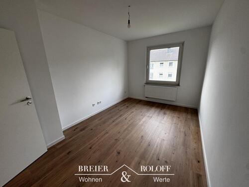 Foto - Erstbezug: Sanierte 3-Zi. Wohnung in BielefeldSennestadt