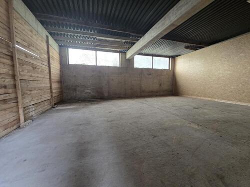 Foto - Lagerhalle zu vermieten - 500,00&nbsp;EUR Kaltmiete, ca.&nbsp; 125,00&nbsp;m&sup2;