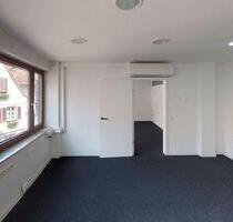 *** Büro-Praxisfläche mit Aufzug in zentraler Lage in Brackenheim ***