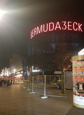 Foto - Zentrale 3-Zimmer-Wohnung - Hier besticht die Lage