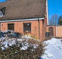 Charmante Doppelhaushälfte - 1.100,00&nbsp;EUR Kaltmiete, ca.&nbsp; 99,90&nbsp;m&sup2; in Geesthacht (PLZ: 21502)