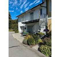 2-Zimmer Einliegerwohnung mit Einbauküche, Balkon und Parkplatz - Passau Maierhof