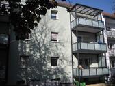 Foto - Blick ins Grüne! Renovierte 3 - Zimmer Wohnung mit Balkon in zentraler Lage