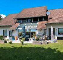 Schönes Haus mit 3 abgeschlossenen Wohnungen in Sonnefeld