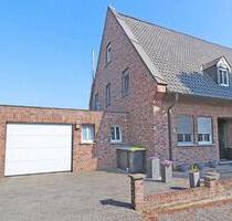 Herkenrather Landgut - 1.700,00&nbsp;EUR Kaltmiete, ca.&nbsp; 170,00&nbsp;m&sup2; in Gangelt (PLZ: 52538)