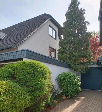 Foto - Großzügige DHH in Berg Gladbach Gierath Grenze Köln zu vermieten