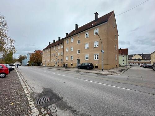 Foto - Für Paare oder kleine Familien: 3-Zimmer-Wohnung im 1. Obergeschoss