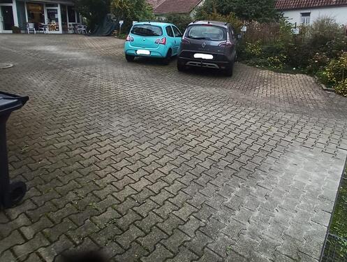 Foto - Stellplatz im Ortskern von Dußlingen