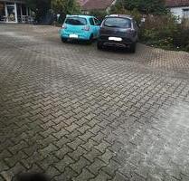 Stellplatz im Ortskern von Dußlingen