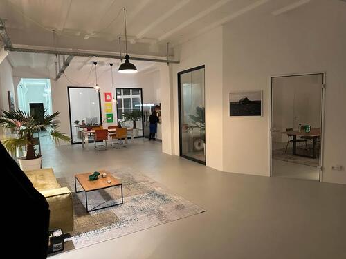 Foto - Schreibtisch in Büroloft im Engelbecken-Hof