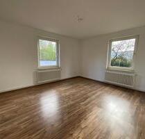 3-Zimmer-Wohnung in Wilhelmshaven City mit Badewanne in Hochparterre!