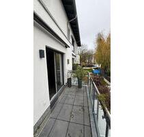 Gepflegte Neubauwohnung mit EBK und Balkon - Berlin Steglitz-Zehlendorf