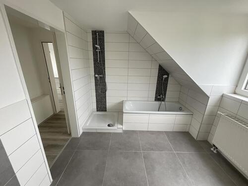 Foto - Dachgeschoßwohnung in Wilhelmshaven zur Miete