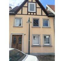 Haus in Warburg - 100.000,00 EUR Kaufpreis, in Warburg (PLZ: 34414)