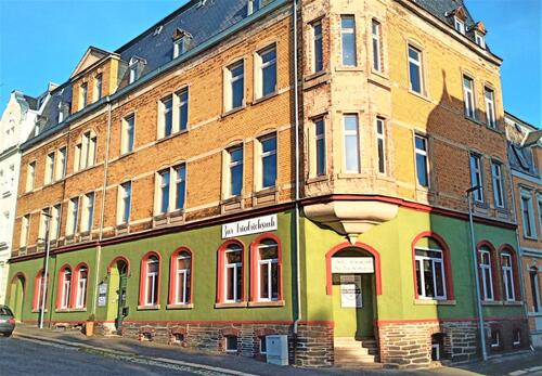 Foto - Großes Mehrfamilienhaus - 349.000,00&nbsp;EUR Kaufpreis, ca.&nbsp; 1,11&nbsp;m&sup2;