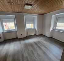 Helle 3-Zimmer-Erdgeschosswohnung in zentraler Lage Dietlingen - Keltern