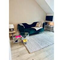 Ab sofort Zwischenmiete Single-Wohnung - modern, stilvoll, DG - Hamburg Hoheluft-West