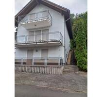 EFH mit separatem Apartment - 1.250,00&nbsp;EUR Kaltmiete, ca.&nbsp; 147,00&nbsp;m&sup2; in Ellenz-Poltersdorf (PLZ: 56821)