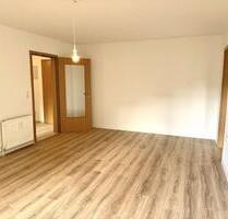 Renovierte Souterrainwohnung mit Terrasse in Lich!