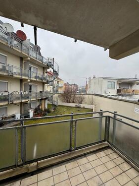 Foto - 1 Zimmer Etagenwohnung zur Miete in Ludwigshafen am Rhein