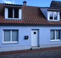 Haus mit kleinem Garten - 280.000,00&nbsp;EUR Kaufpreis, ca.&nbsp; 125,00&nbsp;m&sup2; in Usedom (PLZ: 17406)