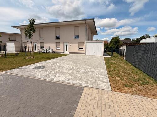 Foto - 146m2 Neubau DHH am See
