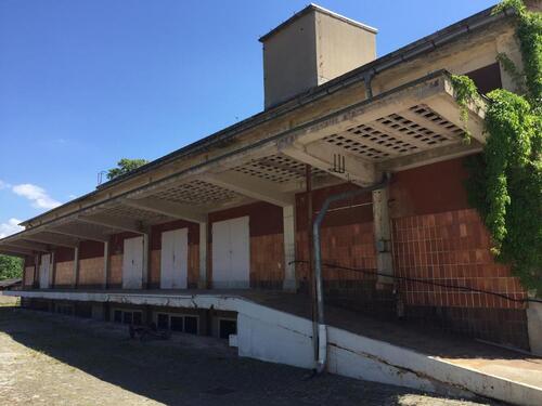 Foto - Lagerfläche GewerbeflächeHalle Magazin Lagerraum Proberaum