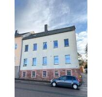 Gemütliche 2-Zi-Wohnung im DG zu vermieten! - Limbach-Oberfrohna