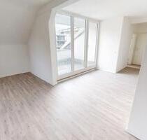 frisch renovierte und helle 3 Zimmer-Wohnung sofort frei - Völklingen