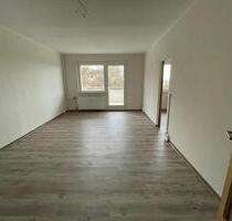 3-Raum-Wohnung mit Balkon im 1. OG - Oschersleben (Bode)