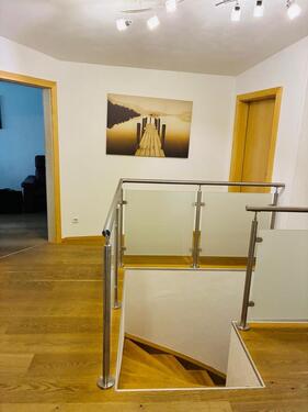 Foto - 6-Zimmer-Wohnung in ruhiger Lage -mit Stallbox & Blockhaus