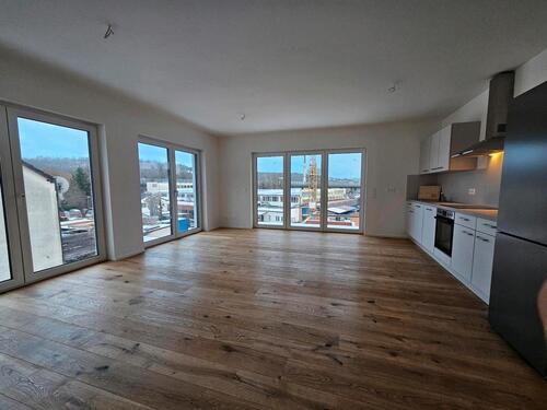 Foto - Erstbezug, 2-Zi.-Whg. Neubau, Balkon Stellplatz