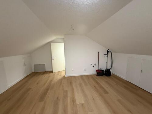 Foto - 2 Zimmer Dachgeschoßwohnung zur Miete in Göppingen