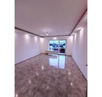 Frisch renovierte Wohnung mit Balkon und Einbauküche in Erkrath Frisch renovierte Wohnung mit Balkon und Einbauküche in Erkrath