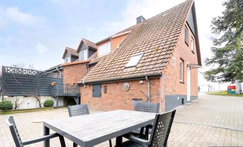 Foto - Doppelhaushälfte - 1.550,00&nbsp;EUR Kaltmiete, ca.&nbsp; 101,00&nbsp;m&sup2;