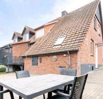 Doppelhaushälfte - 1.550,00&nbsp;EUR Kaltmiete, ca.&nbsp; 101,00&nbsp;m&sup2; in Nettelsee (PLZ: 24250)