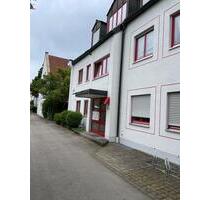 Charmante 2-Zimmer-Maisonette mit Balkon - Augsburg Haunstetten-Siebenbrunn