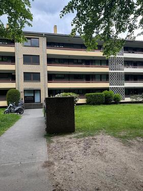 Foto - Möbilierte 2 Zimmer Wohnung mit Balkon ab sofort frei !