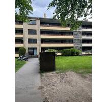 Möbilierte 2 Zimmer Wohnung mit Balkon ab sofort frei ! - Krefeld Benrad