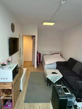 Foto - Attraktive, komplett ausgestattete 1-Zimmer-Wohnung mit Loggia