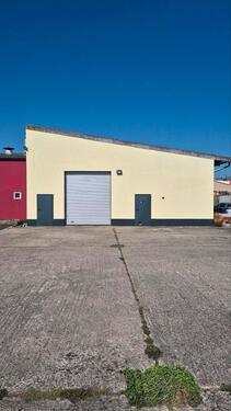 Foto - Gewerbehalle mit Büro in Bad Hersfeld