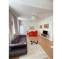 Charmante & voll möblierte 2-Zimmer-Wohnung in Toplage – Balkon, Internet inkl., Parkplatz - Berlin Charlottenburg-Wilmersdorf