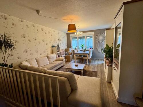 Foto - 3-4 Raum Wohnung - 550,00&nbsp;EUR Kaltmiete, ca.&nbsp; 85,00&nbsp;m&sup2;