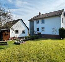 Charmantes Zweifamilienhaus mit Perspektive - Rinteln