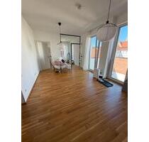 2 Zimmer Wohnung mit Gartenzimmer in Stuttgart-Zuffenhausen