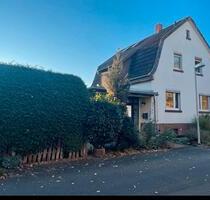 Wohnhaus mit Gewerbe Praxis Agentur Büro Kanzlei - Braunschweig Lehndorf-Watenbüttel