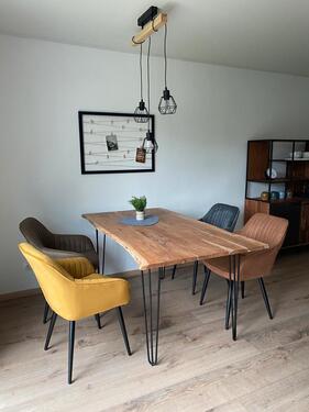 Foto - Moderne vollmöblierte 2 Zimmer Wohnung 60qm2 Stellplatz Hausen