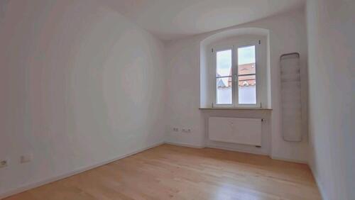 Foto - Büro Arbeitsplatz für Selbständige Freelancer Freiberufler