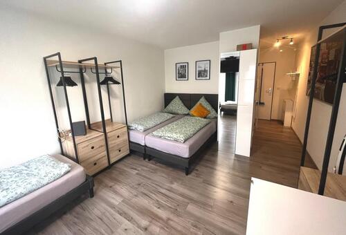 Foto - Wohnung Zimmer Möbliert WG für Firmen bis 8 Betten