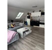 Dachgeschosswohnung in RöllfeldKlingenberg - Klingenberg am Main